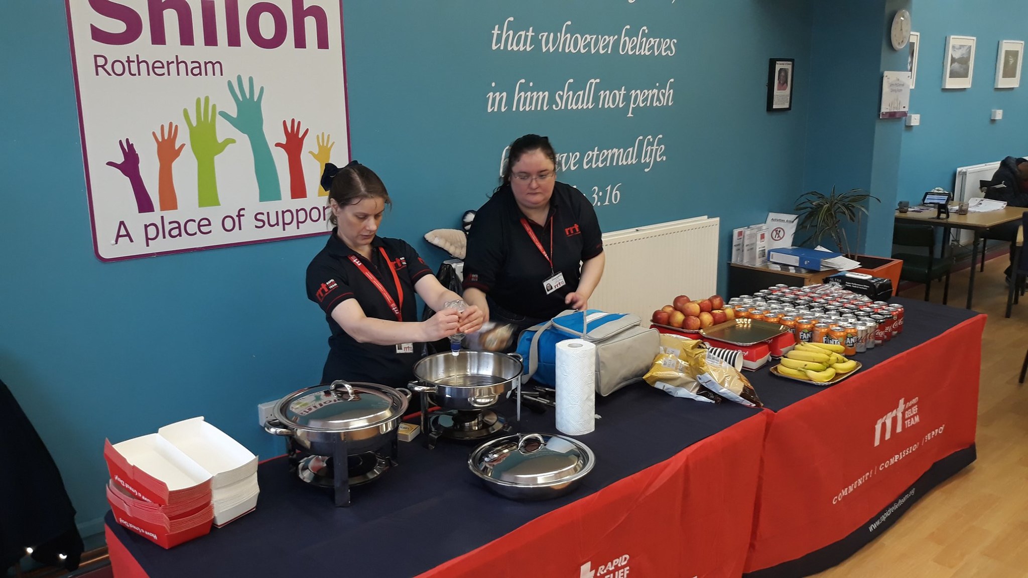 Rotherham Mayor making great use of our rain shelter. Joined by some guests of Shiloh and Steve Wylie our Project Manager.